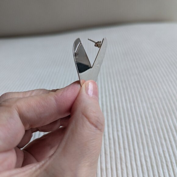 Wolf Circus statement earrings - Picture 3 of 4